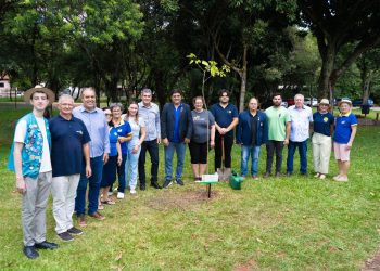 Prefeito Bim recebe governador do Rotary Club e concede título de Hospede Oficial
