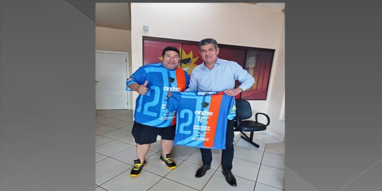 De prefeito a jogador?