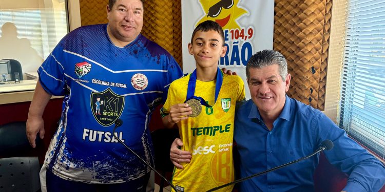 Prefeitura em Ação12/09/2025 recebeu representantes da UVRO, esportistas e Prefeito Bim