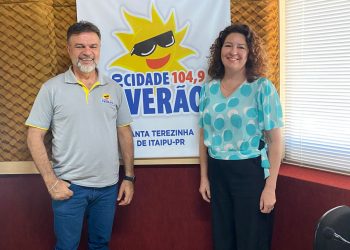 Entrevista solidária no programa Manhã 104 destaca ação em prol do casal Ademir e Jacinta