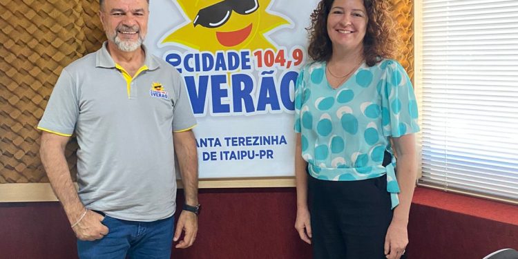 Entrevista solidária no programa Manhã 104 destaca ação em prol do casal Ademir e Jacinta
