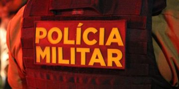 Santa Terezinha: Sem habilitação, motorista quase provoca acidente com viatura policial